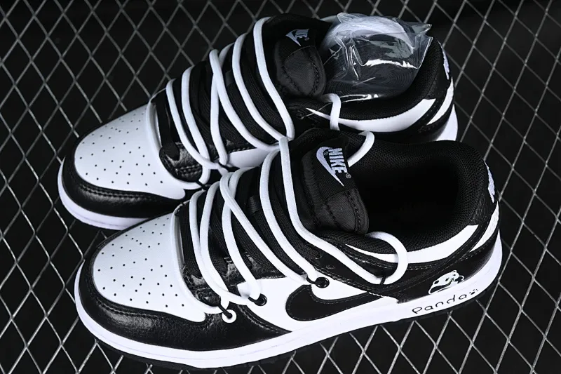 All Categories Nk SB Dunk Series Nk SB Dunk Low Low-top sneakers Nk Dunk Low Black and White Panda Customized version of deconstructed strap casual sneakers DD1391-100